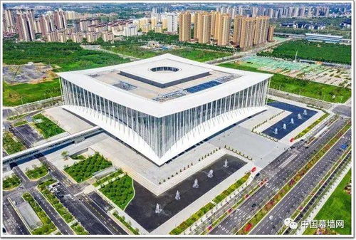 中建深裝巧琢絲路弦月，西安新地標打榜2021幕墻工程獎